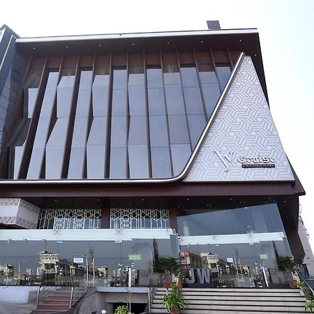 Jw Cruise Hotell Ajmer Exteriör bild